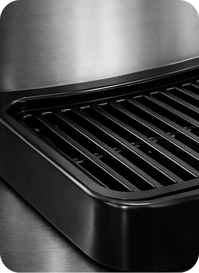 Bandeja preta de vacuum forming.
